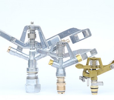 金屬搖臂噴頭